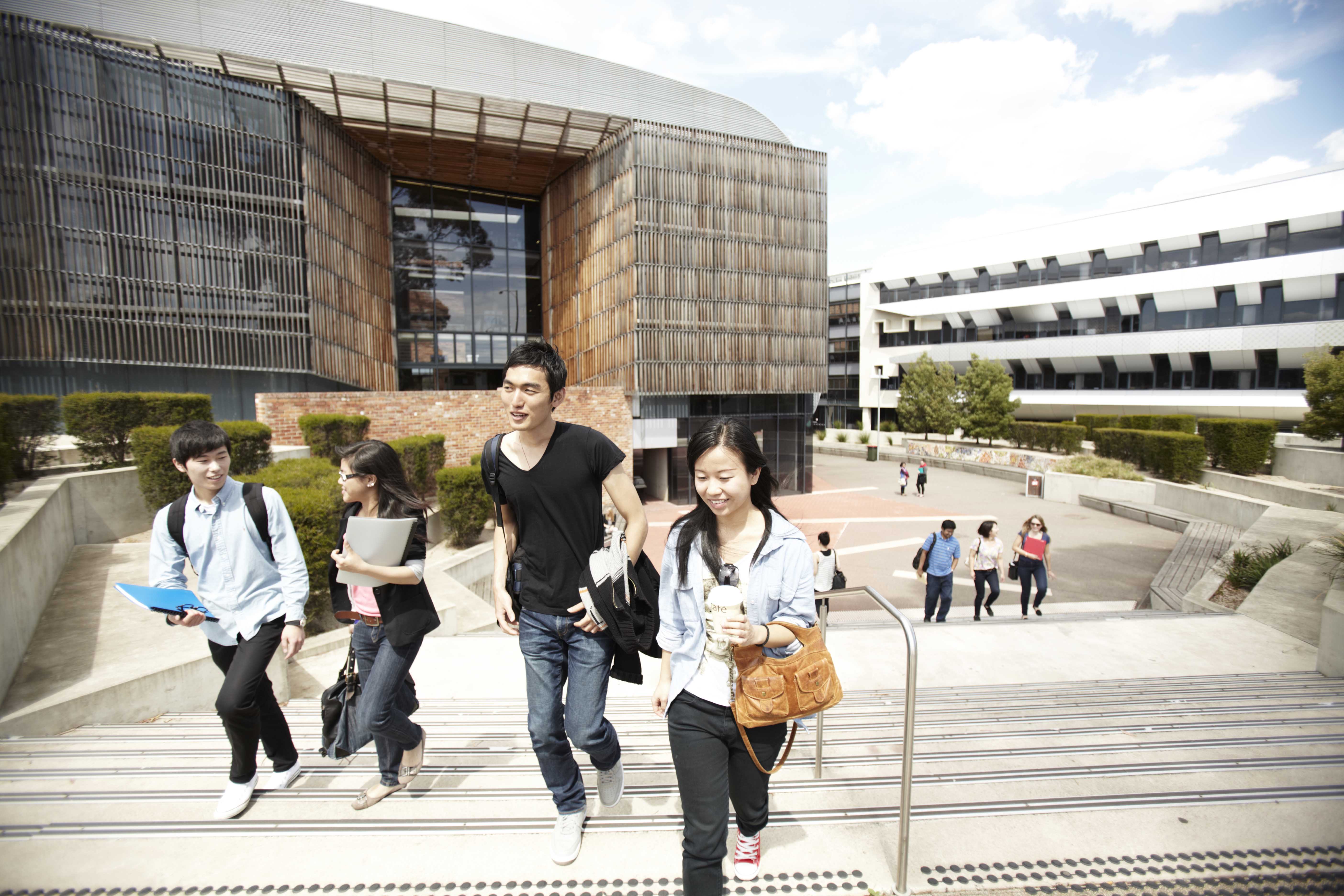 Deakin Students' Photo